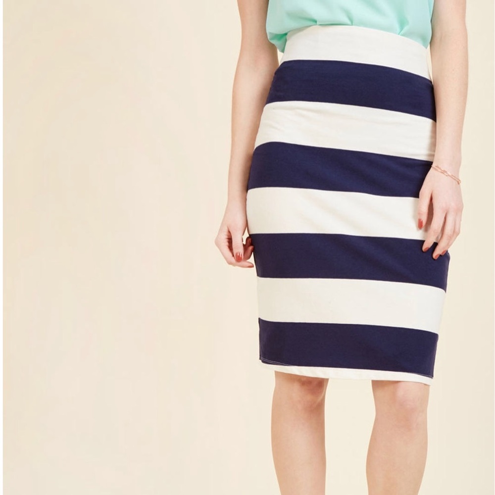 ModCloth Stripes Pencil Skirt Navy White - L